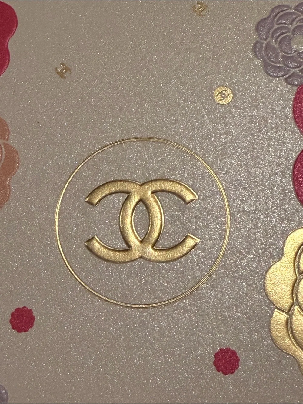 CHANEL Shimmery Pink, Gold, Silver Greeting Card. 🩷🏆🩶🩷🏆🩶